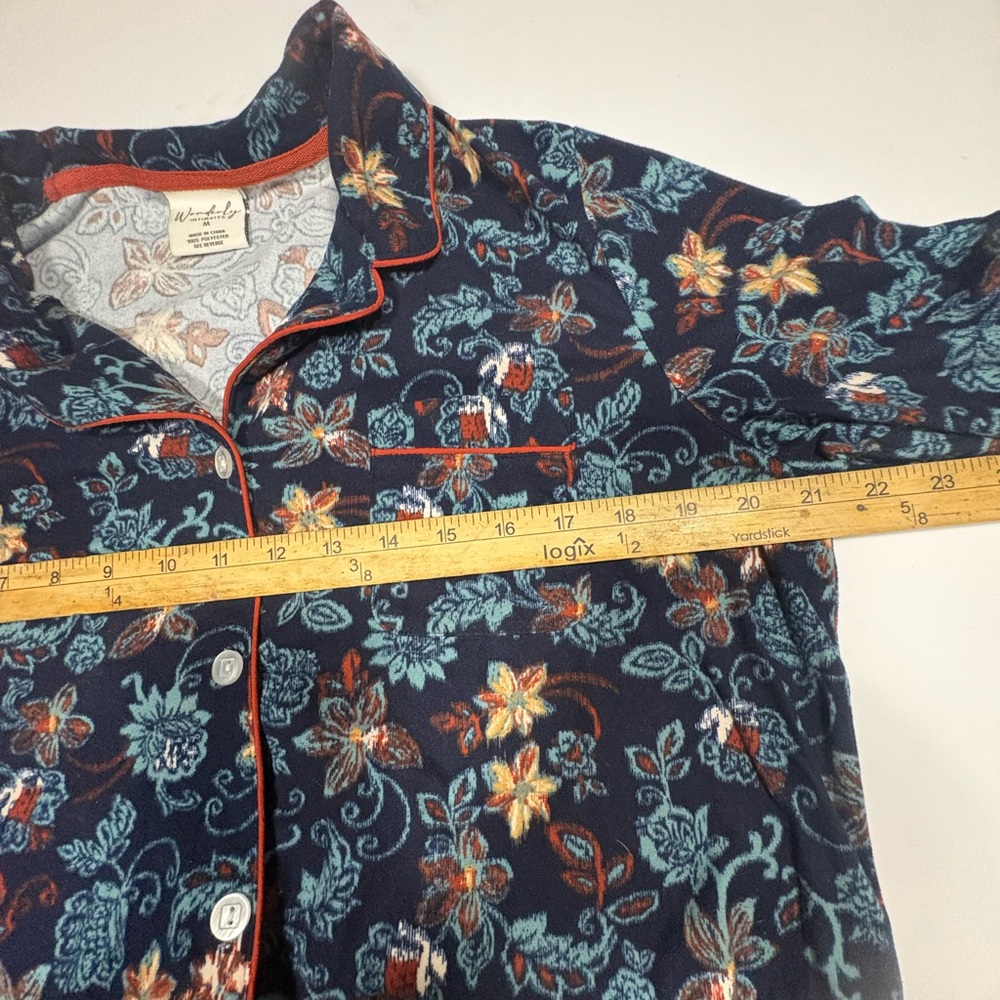 Wonderly Intimates a button-down pajama top floral print contrasting piping med - Picture 7 of 9